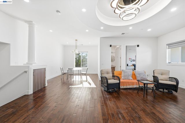 4683 Proctor Rd, Castro Valley, CA 94546