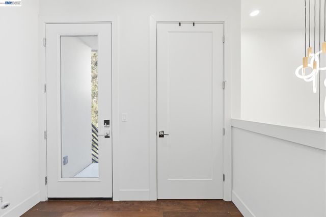 4683 Proctor Rd, Castro Valley, CA 94546