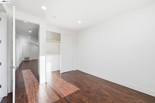 4683 Proctor Rd, Castro Valley, CA 94546