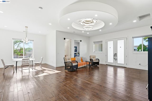 4683 Proctor Rd, Castro Valley, CA 94546