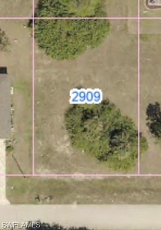 2909 NW 19th TER, Cape Coral, FL 33993