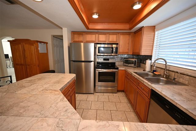 3233 SALISBURY DRIVE, Holiday, FL 34691