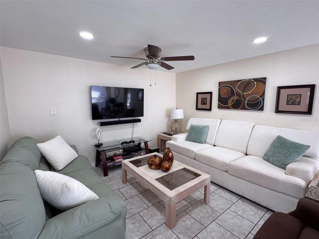 3233 SALISBURY DRIVE, Holiday, FL 34691