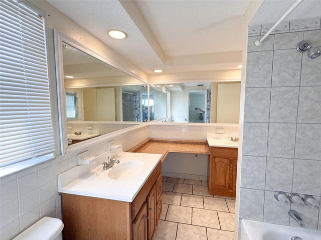 3233 SALISBURY DRIVE, Holiday, FL 34691