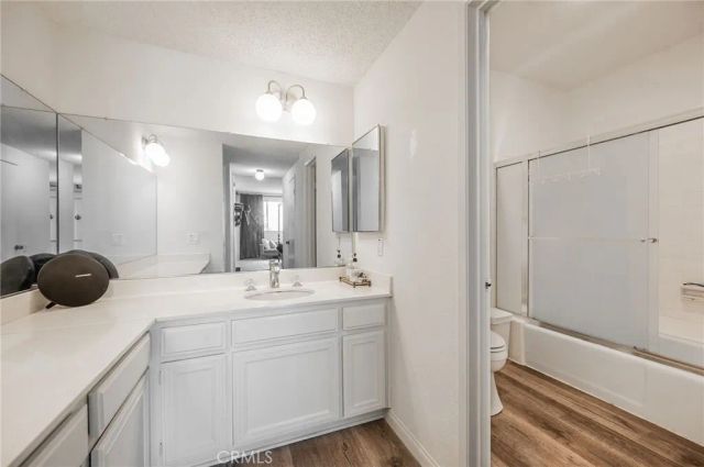 5310 Zelzah 312, Encino, CA 91316