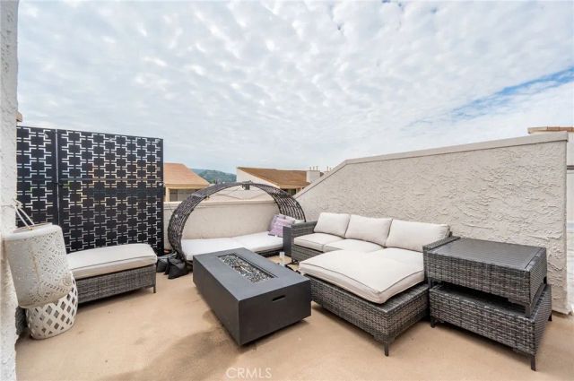 5310 Zelzah 312, Encino, CA 91316