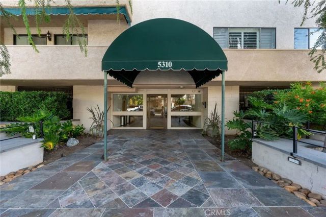 5310 Zelzah 312, Encino, CA 91316