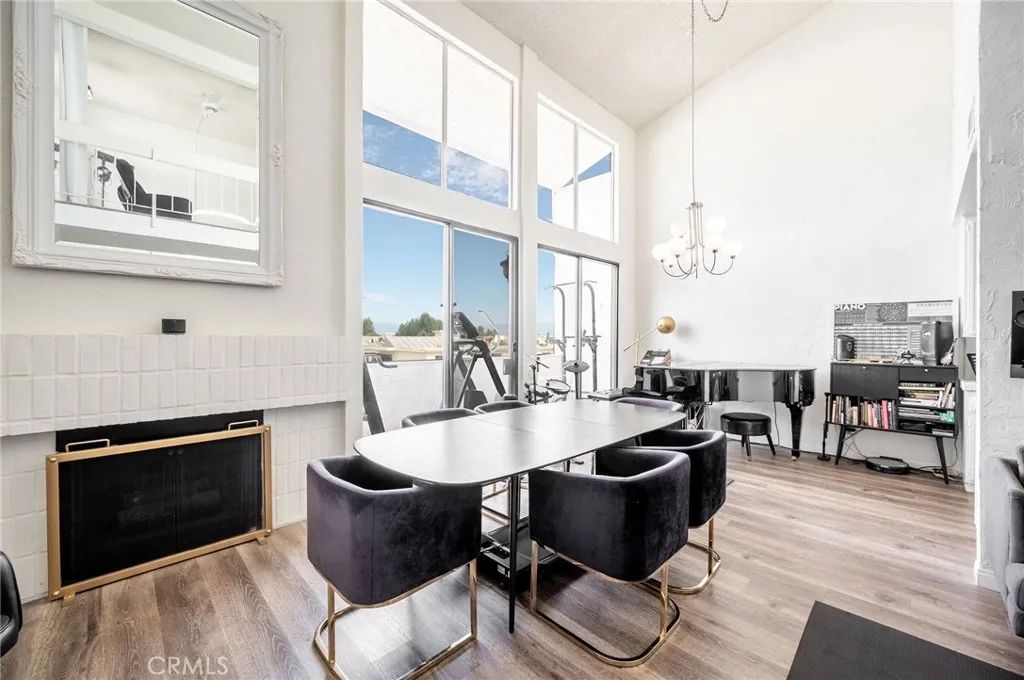 5310 Zelzah 312, Encino, CA 91316