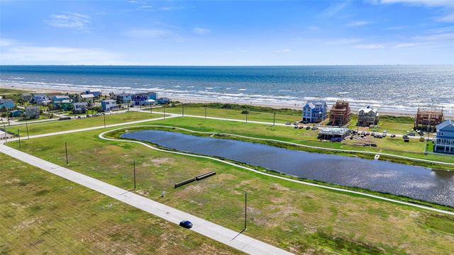 11329 Starfish Drive, Galveston, TX 77554