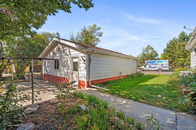 410 W Chester Street, Lafayette, CO 80026