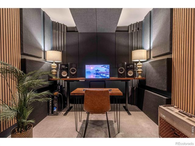 825 Shirttail Peak Drive, Windsor, CO 80550