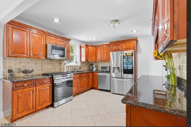 383 Conant St, Hillside Twp., NJ 07205
