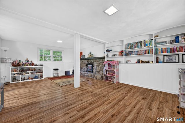 103 Dean Road, East Lyme, CT 06333