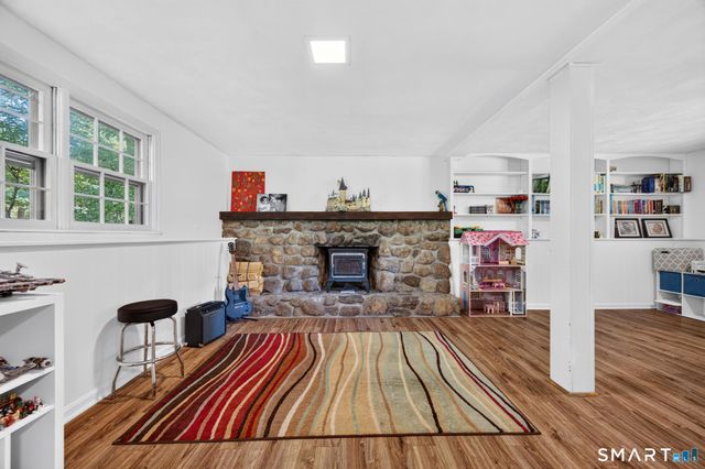 103 Dean Road, East Lyme, CT 06333