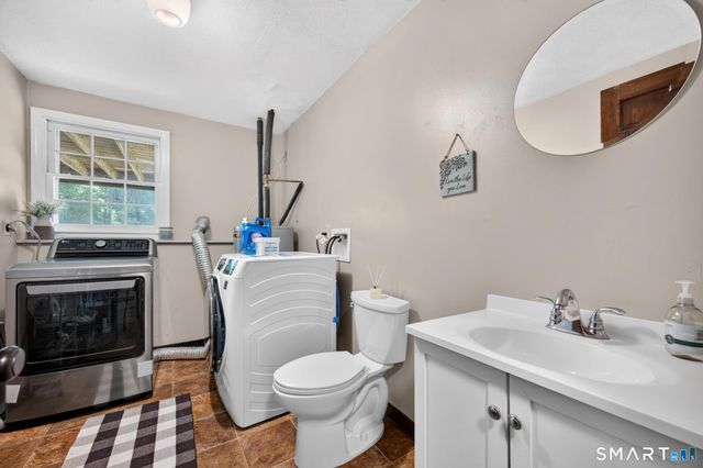103 Dean Road, East Lyme, CT 06333