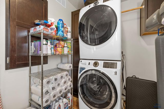 22553 154TH AVE, Box Elder, SD 57719