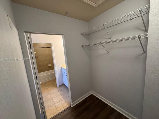 22541 SW 88th Pl 304-6, Cutler Bay, FL 33190