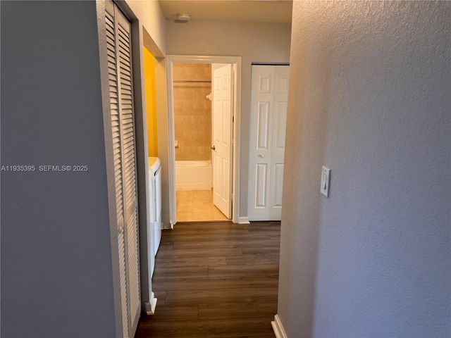 22541 SW 88th Pl 304-6, Cutler Bay, FL 33190