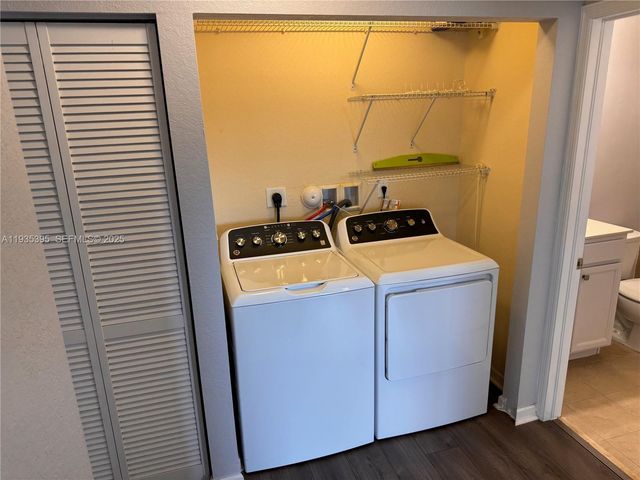 22541 SW 88th Pl 304-6, Cutler Bay, FL 33190