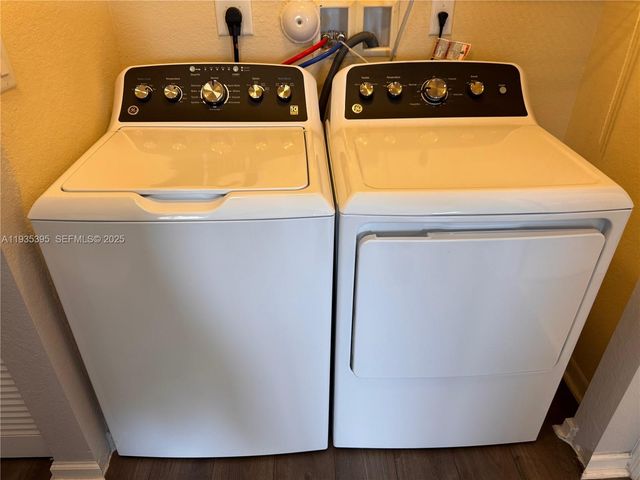 22541 SW 88th Pl 304-6, Cutler Bay, FL 33190