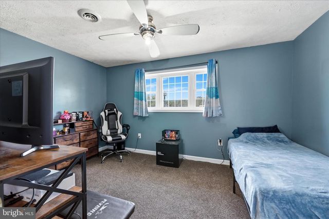 25996 OLD VALLEY PIKE, Toms Brook, VA 22660