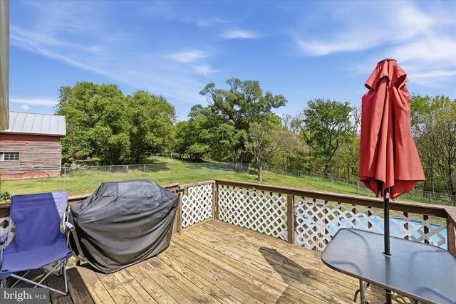 25996 OLD VALLEY PIKE, Toms Brook, VA 22660