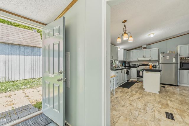 207 East Lane Street, Church Hill, TN 37642