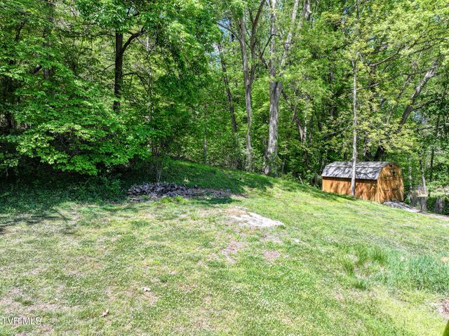 207 East Lane Street, Church Hill, TN 37642