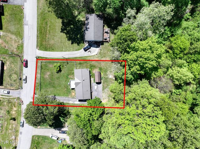 207 East Lane Street, Church Hill, TN 37642