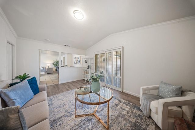 8614 Tam O Shanter Dr, Stockton, CA 95210