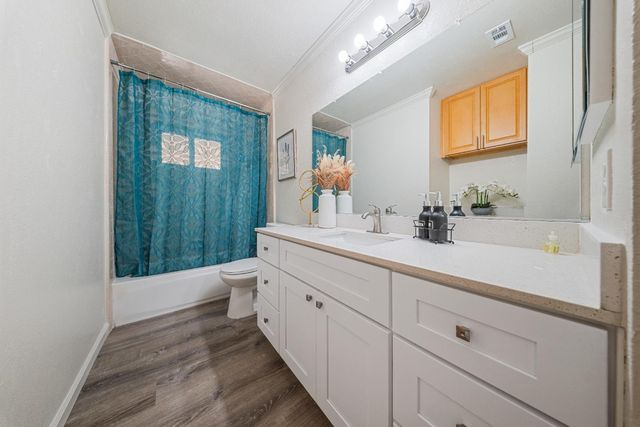 8614 Tam O Shanter Dr, Stockton, CA 95210