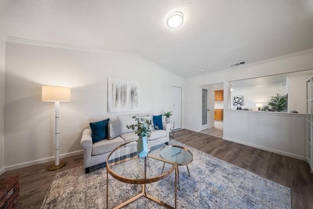 8614 Tam O Shanter Dr, Stockton, CA 95210