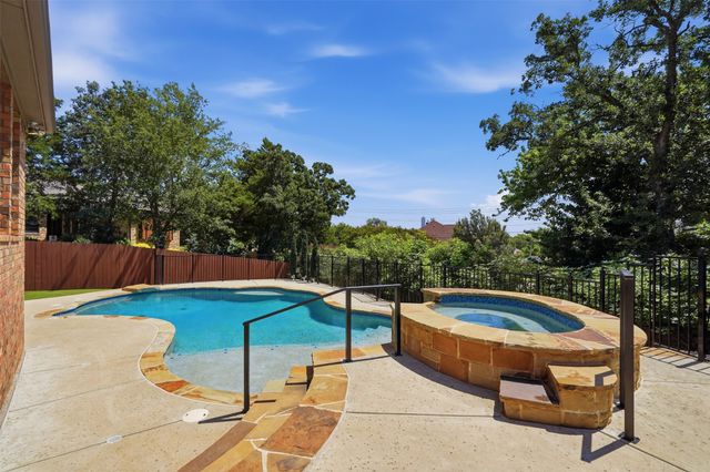 801 Timberline Court, Keller, TX 76248