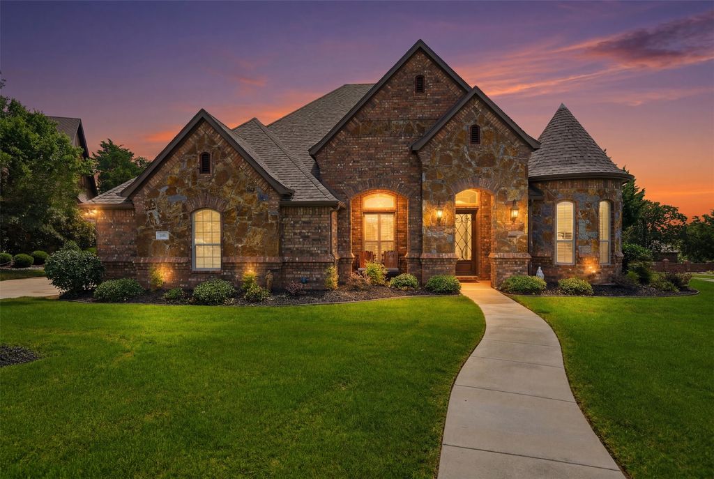 801 Timberline Court, Keller, TX 76248