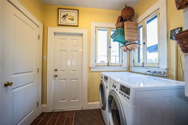 218 PATTEN HEIGHTS STREET, Lakeland, FL 33803