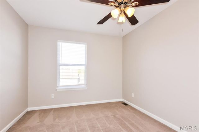 561 Prentice Drive, St Peters, MO 63376
