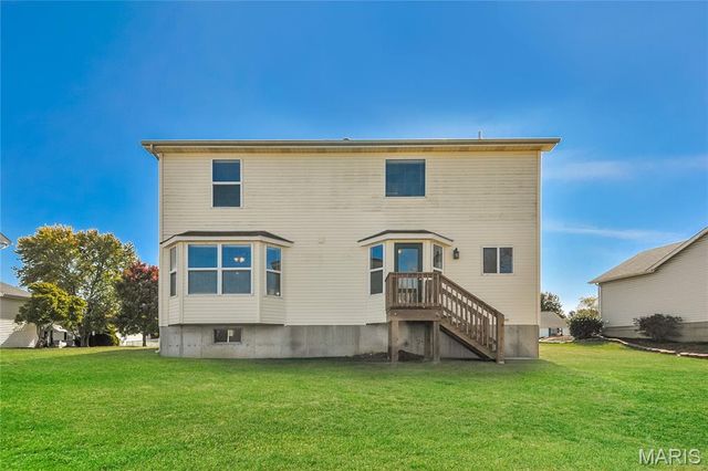 561 Prentice Drive, St Peters, MO 63376