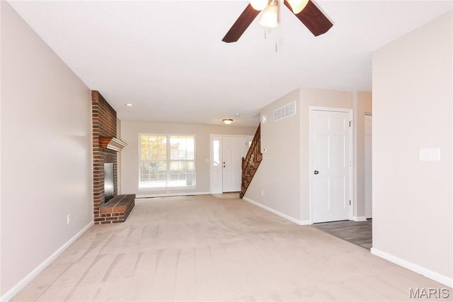 561 Prentice Drive, St Peters, MO 63376