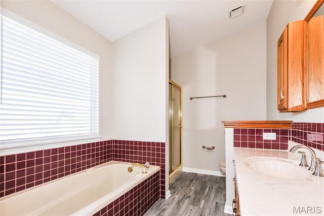 561 Prentice Drive, St Peters, MO 63376