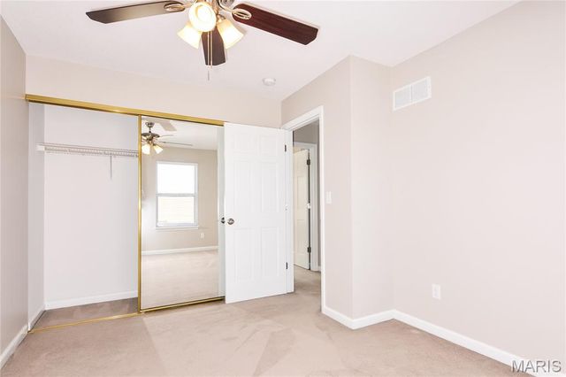 561 Prentice Drive, St Peters, MO 63376