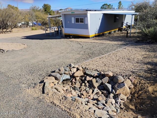 20877 E DEER VALLEY Lane, Mayer, AZ 86333