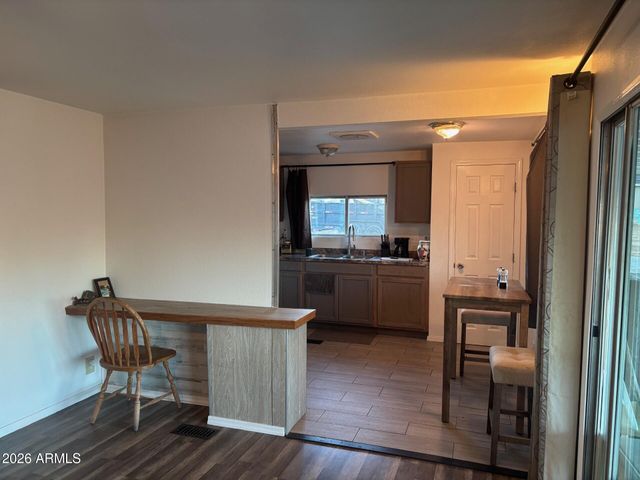 20877 E DEER VALLEY Lane, Mayer, AZ 86333