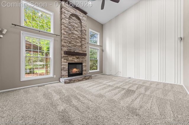 4230 Holly Lane, Oakland Charter Township, MI 48306