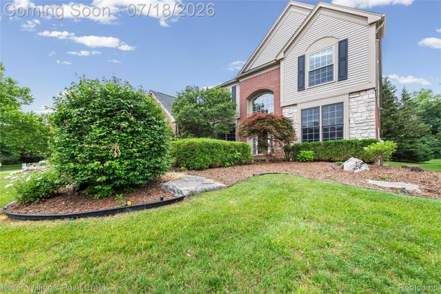 4230 Holly Lane, Oakland Charter Township, MI 48306