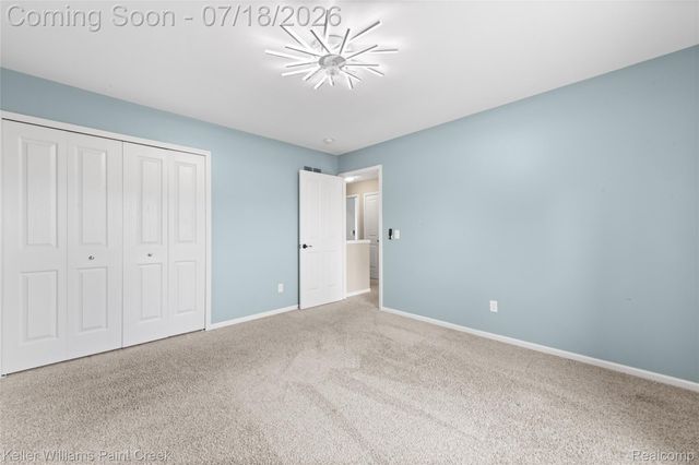 4230 Holly Lane, Oakland Charter Township, MI 48306