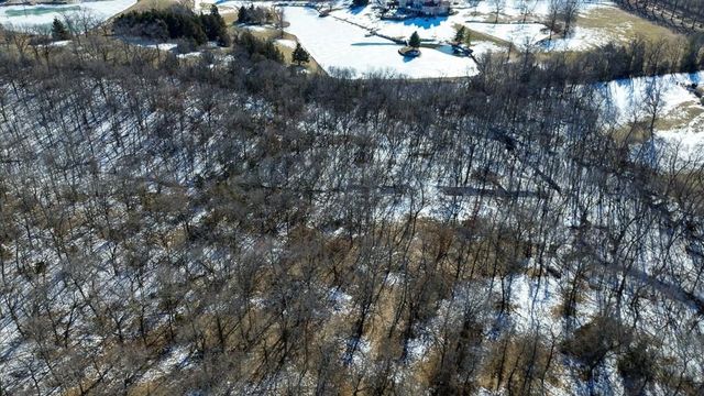 28815 SE Moreland School Road, Blue Springs, MO 64014