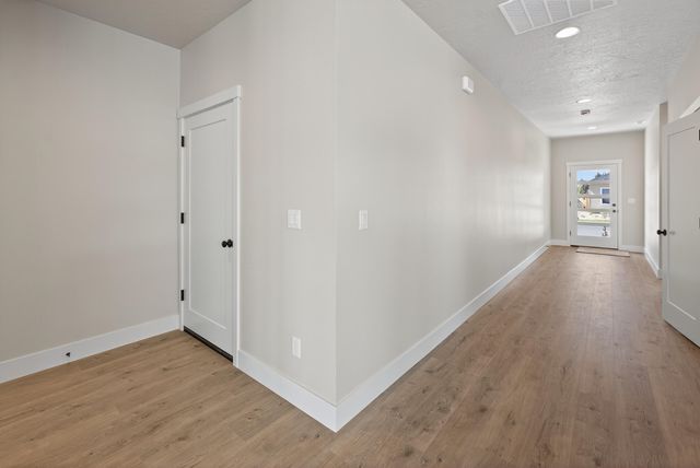 4960 SW Yew Place Lot 30, Redmond, OR 97756