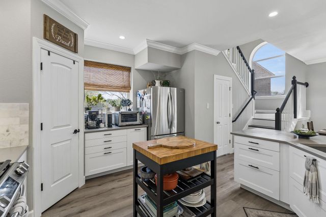 1405 Grafton LN, Pflugerville, TX 78660