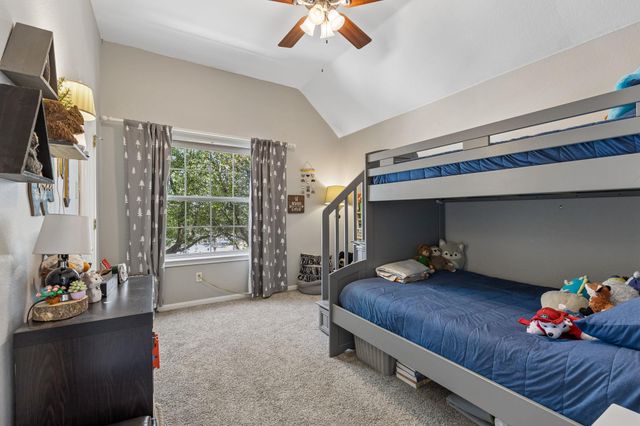 1405 Grafton LN, Pflugerville, TX 78660