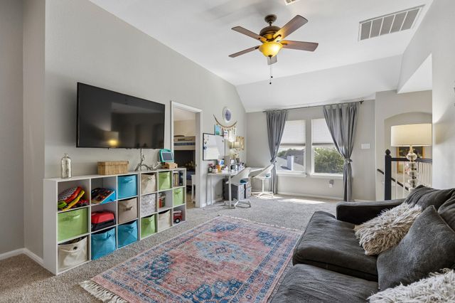 1405 Grafton LN, Pflugerville, TX 78660